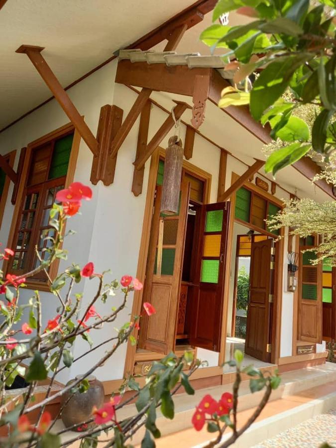 Anjung Nor Muslim Homestay Дунгун Экстерьер фото